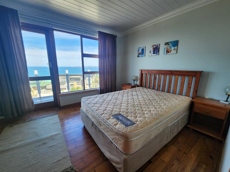 6 Bedroom Property for Sale in Reebok Western Cape
